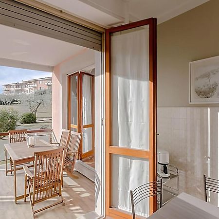 Natural Chic - Close To City Center And Beach - Parking Desenzano del Garda Dış mekan fotoğraf